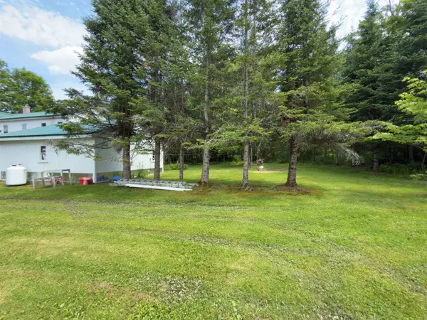 51 Portland ST, Lancaster, NH 03584