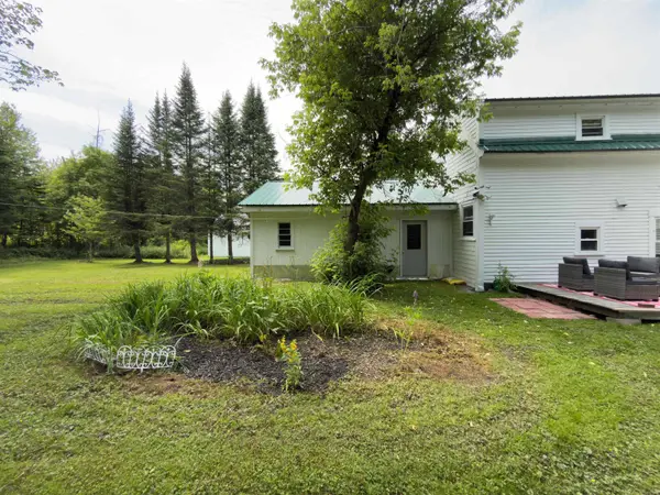51 Portland ST, Lancaster, NH 03584