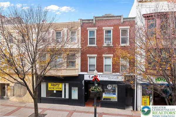 915 W Hamilton ST, Allentown City, PA 18101