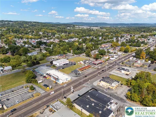 124 S 3rd ST, Coopersburg Boro, PA 18036