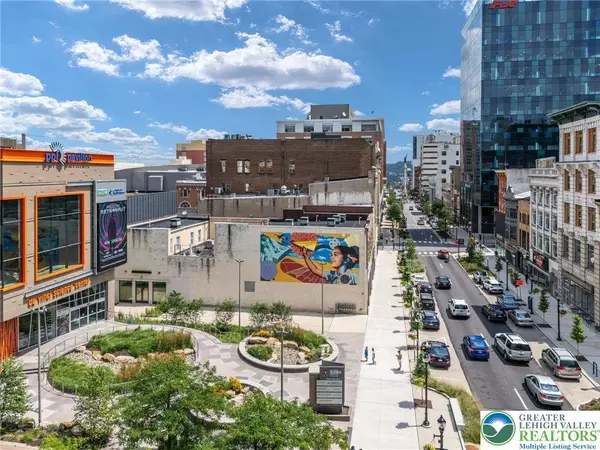 812 W Hamilton ST, Allentown City, PA 18101