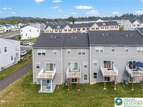 7522 Clayton AVE, Upper Saucon Twp, PA 18036