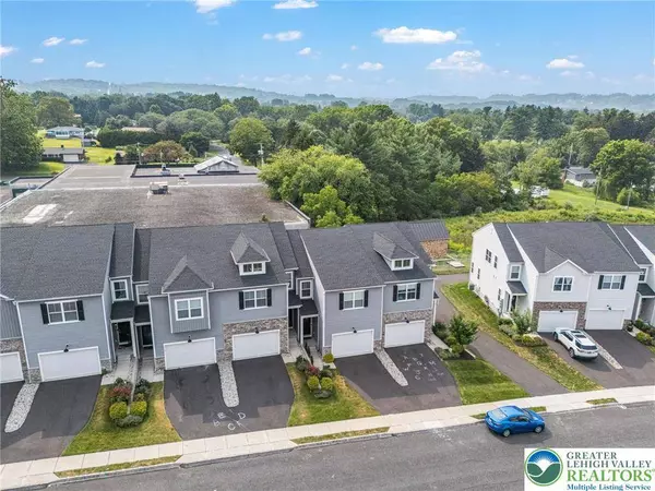 7522 Clayton AVE, Upper Saucon Twp, PA 18036