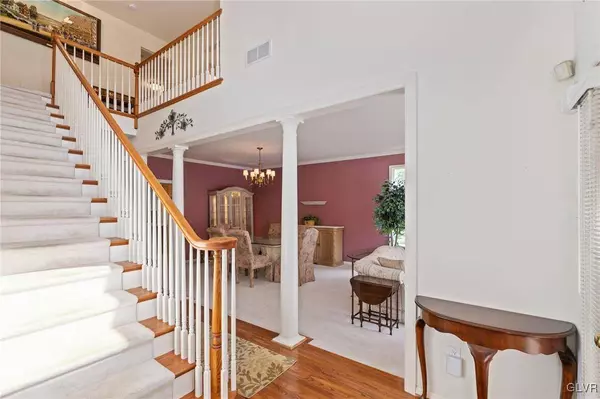 4693 Pinehurst CIR, Upper Saucon Twp, PA 18034