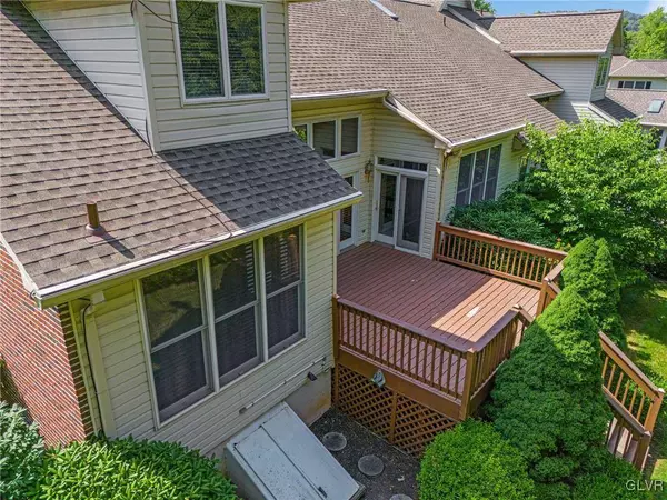 4693 Pinehurst CIR, Upper Saucon Twp, PA 18034