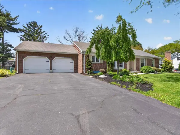 1148 Clearwood DR, Allentown City, PA 18103