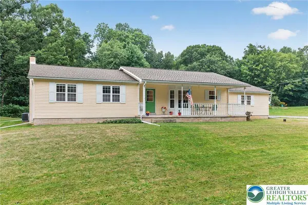 8650 Ulrich RD, Heidelberg Twp, PA 18053