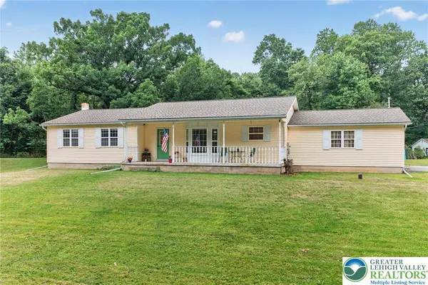 8650 Ulrich RD, Heidelberg Twp, PA 18053