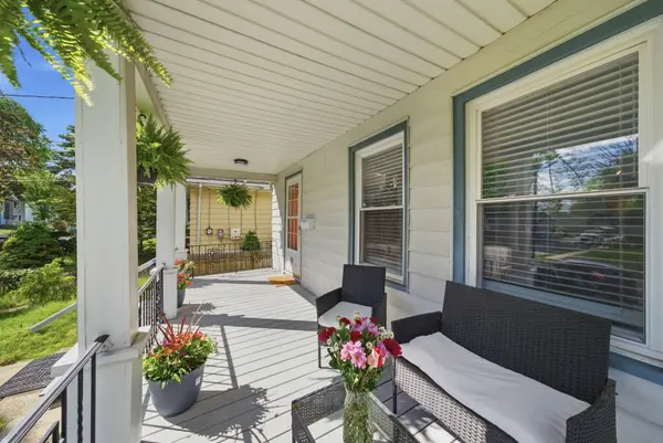 42 Spring Valley Ave, Hackensack, NJ 07601-3805