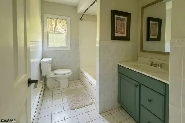 520 County Road 579, Raritan Twp., NJ 08551