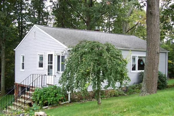 2 Cedar Ct, Washington Twp., NJ 07853