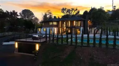 2101 Monte Vista Dr, Vista, CA 92084-6523