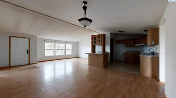 4331 Hendricks Road, Connell, WA 99326