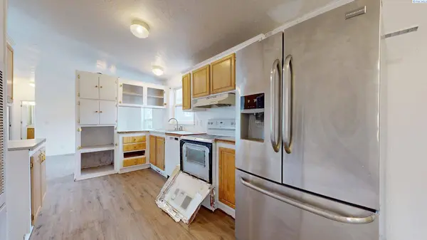 2906 W 7th Avenue #32, Kennewick, WA 99336