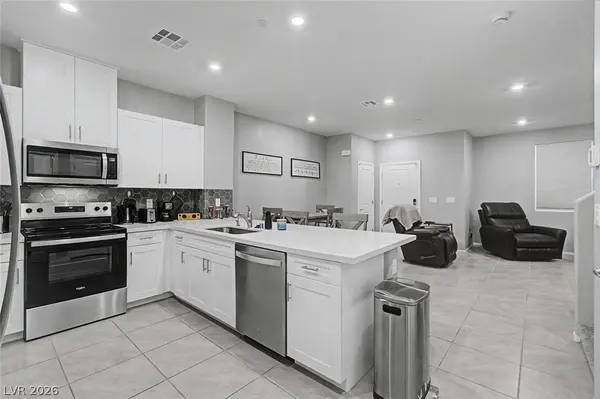 6740 Nimbus AVE, Las Vegas, NV 89130