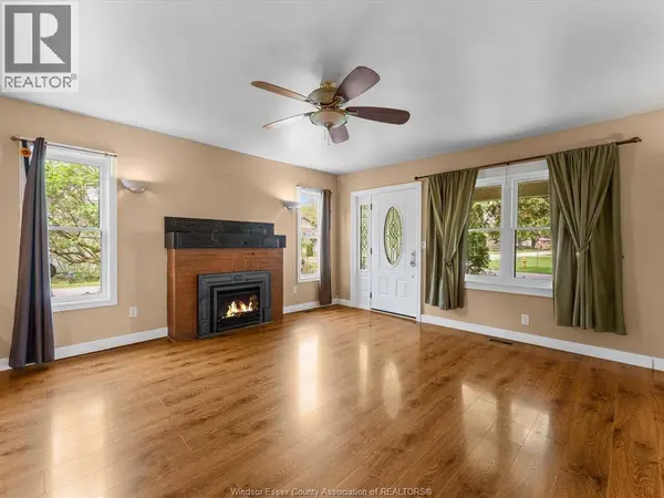3803 WOODWARD BOULEVARD, Windsor, ON N8W2Z2