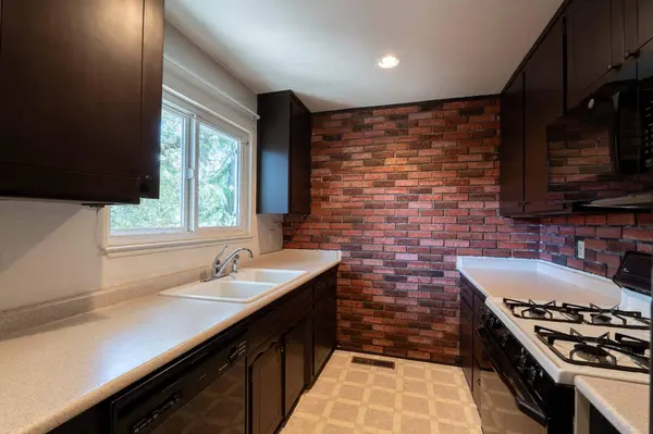 170 Ginger DR, Auburn, CA 95603