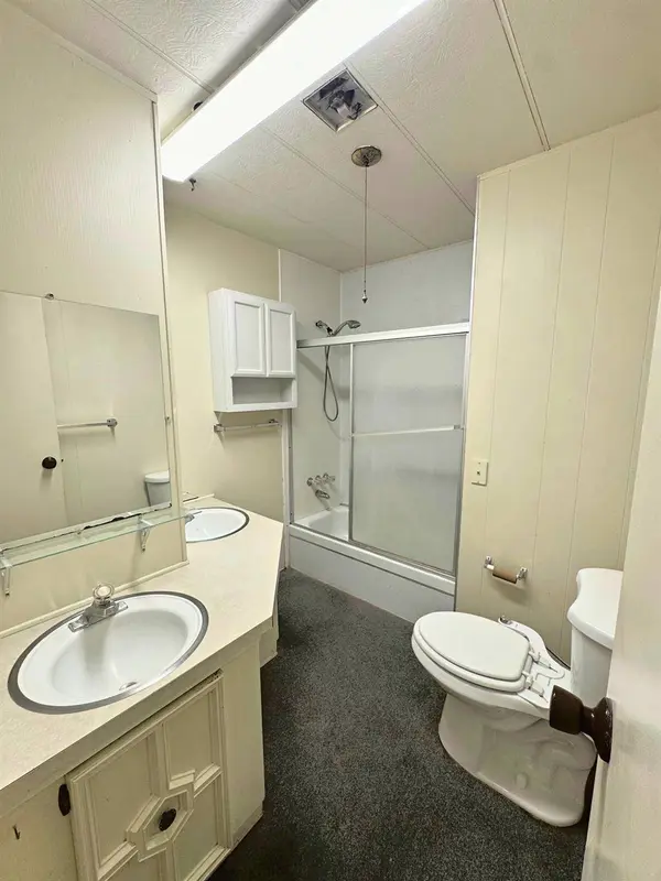 5760 Clearwater, Sacramento, CA 95841