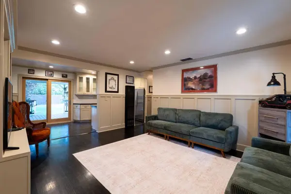 1368 S Walton AVE, Yuba City, CA 95993