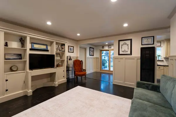 1368 S Walton AVE, Yuba City, CA 95993