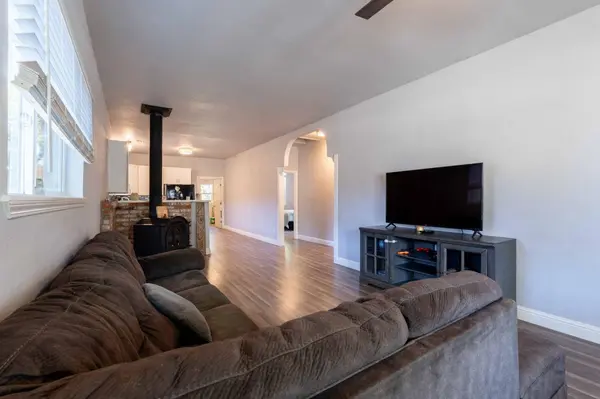 344 B ST, Yuba City, CA 95991