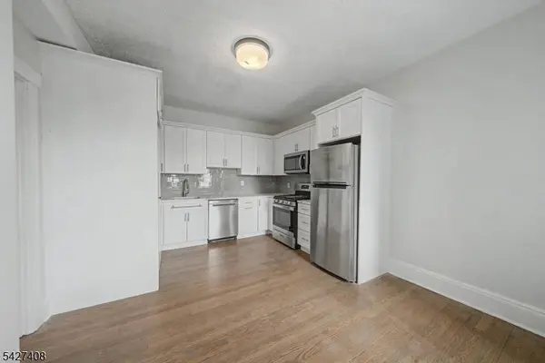 204 Church St #2B, Boonton Town, NJ 07005
