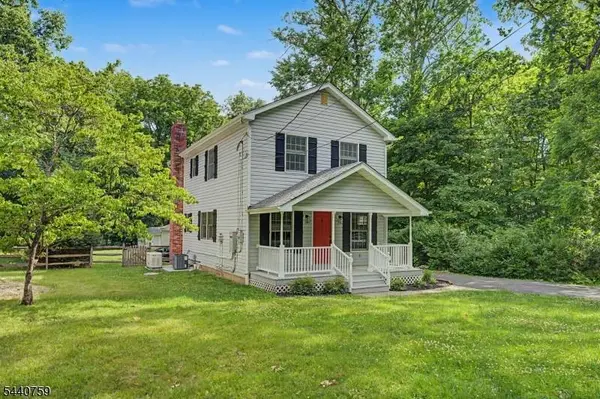 8 Oak Rd, Boonton Twp., NJ 07005