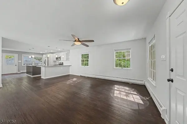 8 Oak Rd, Boonton Twp., NJ 07005