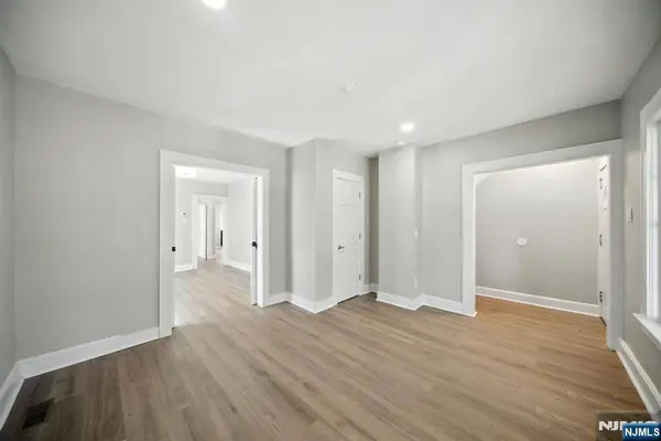 114 Mount Pleasant AVE, West Orange, NJ 07052