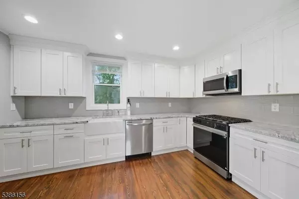 130 Lake Ave, Boonton Town, NJ 07005