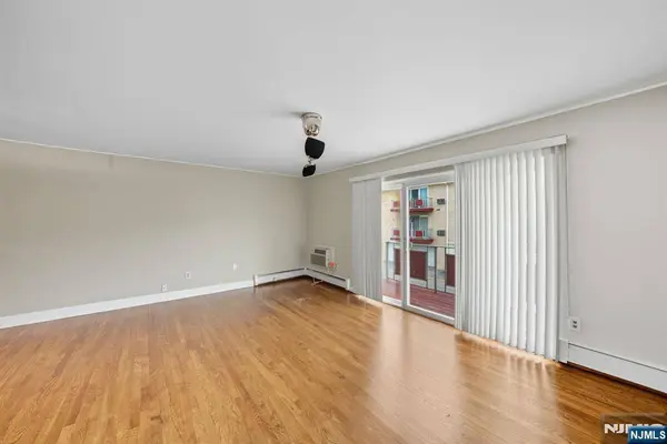 352 Hoover AVE #94, Bloomfield, NJ 07003