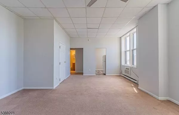 110 Cornelia St #3, Boonton Town, NJ 07005