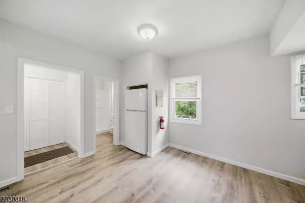 11 Calais Rd #5, Randolph Twp., NJ 07869