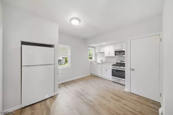 11 Calais Rd #5, Randolph Twp., NJ 07869