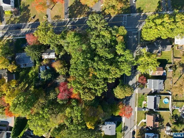 103 Crescent AVE, Waldwick, NJ 07463