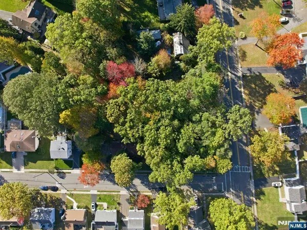 103 Crescent AVE, Waldwick, NJ 07463