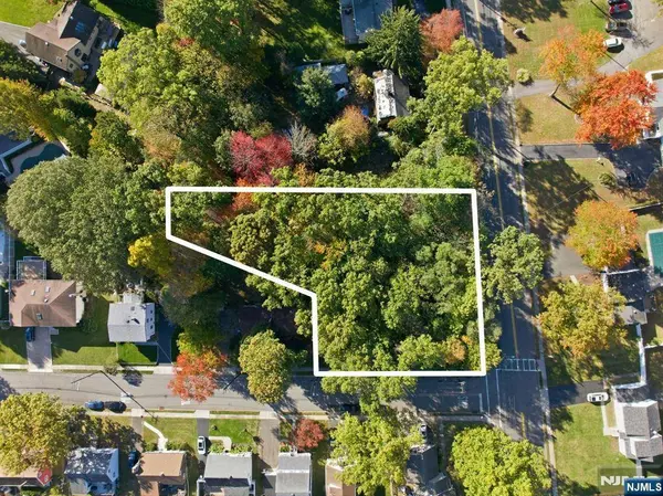 103 Crescent AVE, Waldwick, NJ 07463