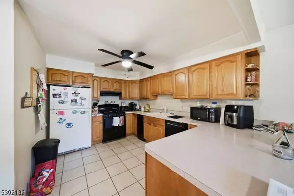 51 Indian Spring Trl, Denville Twp., NJ 07834