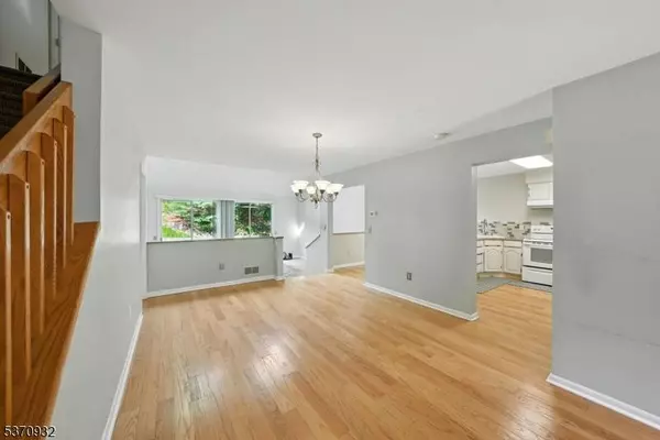 99 Sleepy Holw, Sparta Twp., NJ 07871