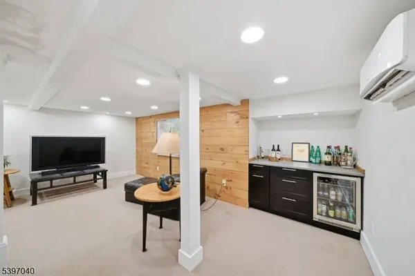 423 Essex Ave, Boonton Town, NJ 07005