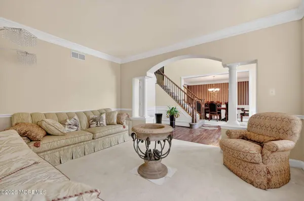 153 Sandra Way, Franklin, NJ 08823