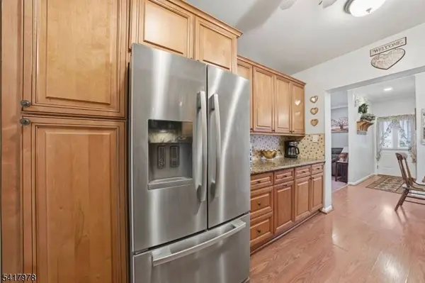 9 Vreeland Ave, East Rutherford Boro, NJ 07073