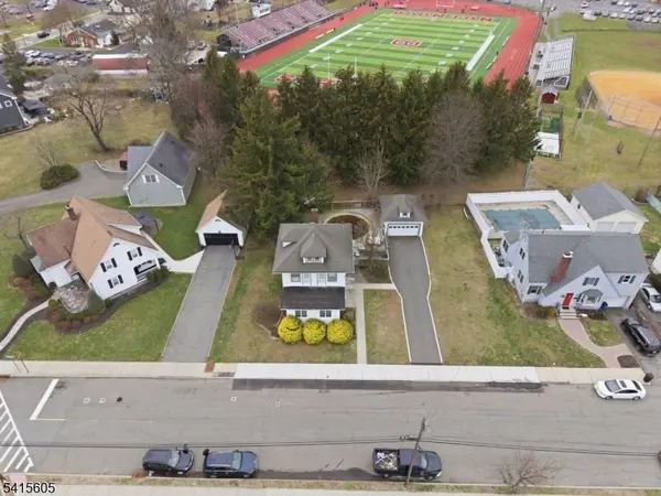 111 Kanouse St, Boonton Town, NJ 07005