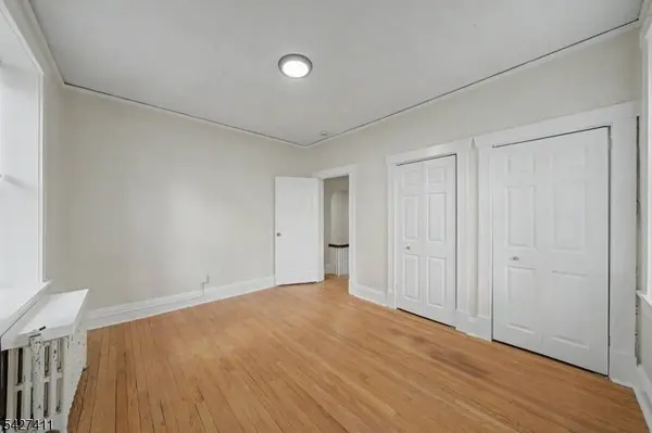 204 Church St #1D, Boonton Town, NJ 07005