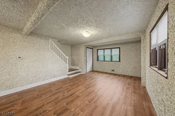242 W Hanover Ave, Morris Twp., NJ 07960