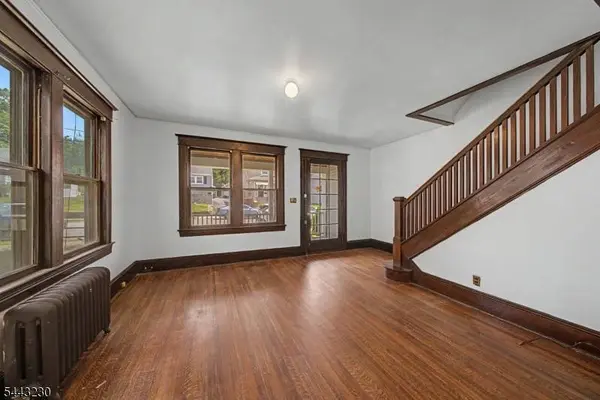 420 Hill St, Boonton Town, NJ 07005