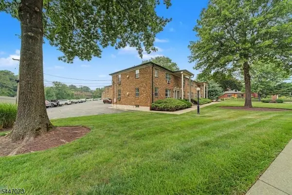 19 Savage Rd A7 #7, Denville Twp., NJ 07834