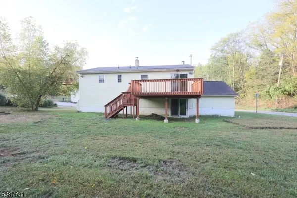 4 Valley Dr, Vernon Twp., NJ 07418