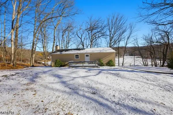 6 Tomahawk Trl, Jefferson Twp., NJ 07849