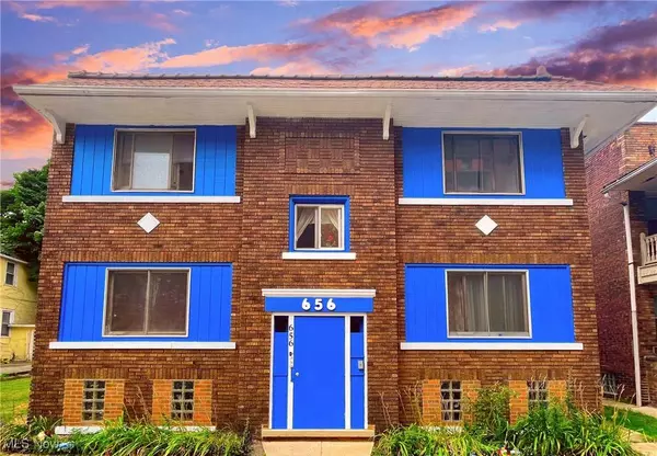 656 E 106th ST, Cleveland, OH 44108